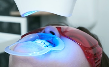 最先端の機械を使用した施術